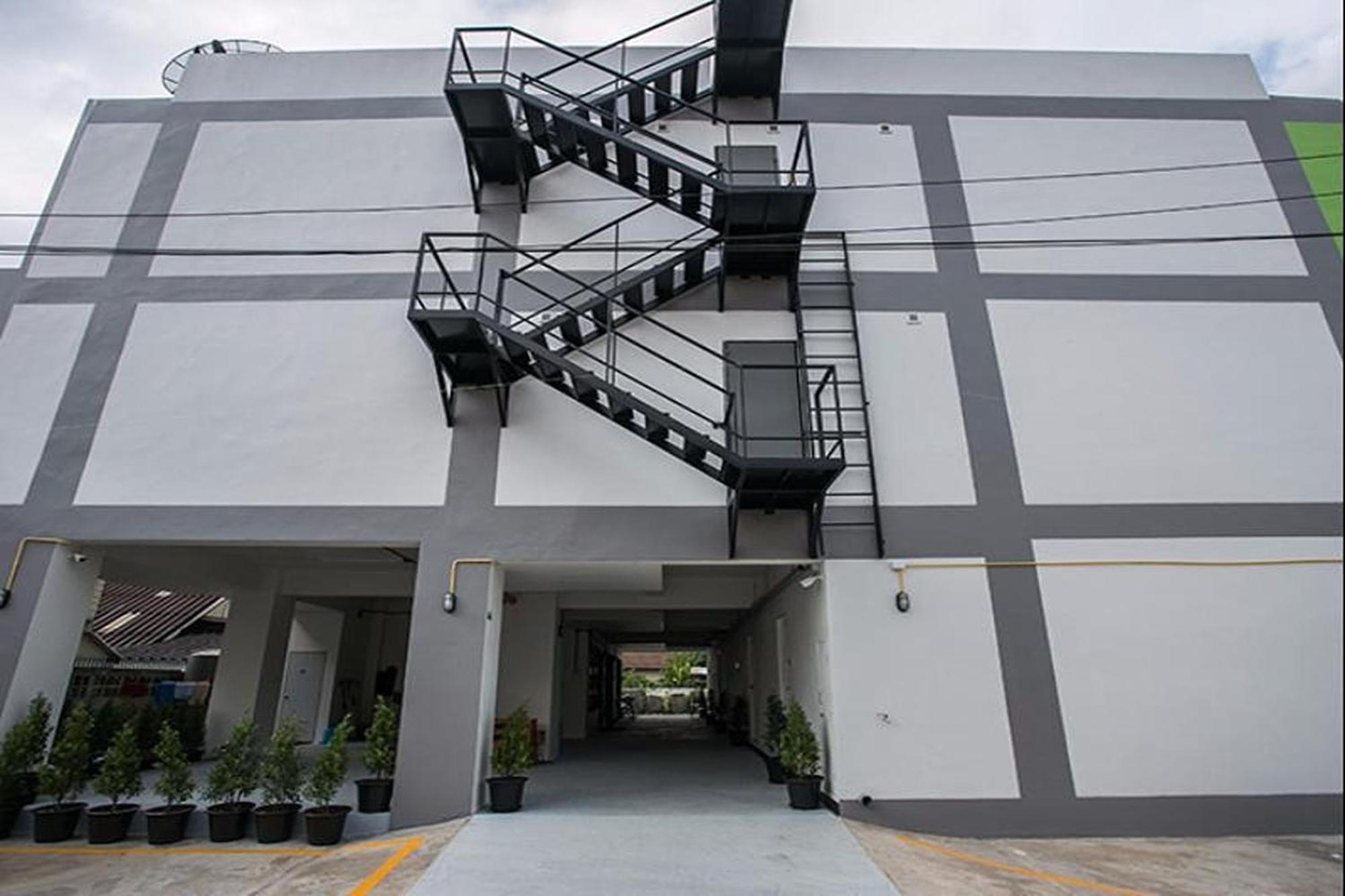 The Season Airport Udonthani Εξωτερικό φωτογραφία